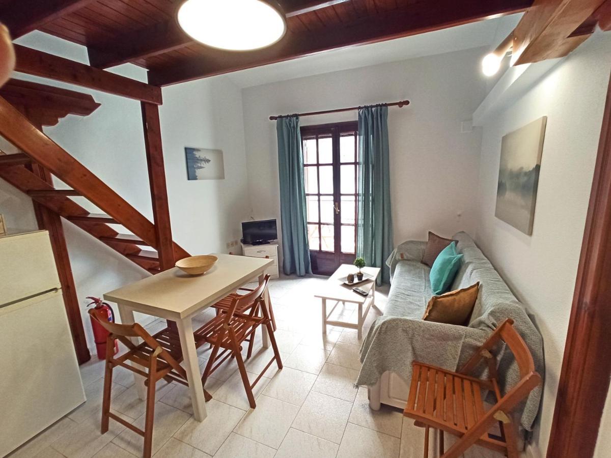 Panorama Apartments アソス エクステリア 写真